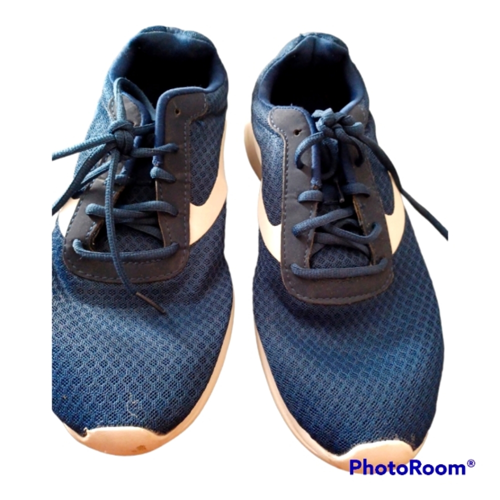 Men shoes size 10